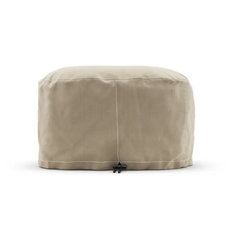 backview of weatherproof pizza oven cover
