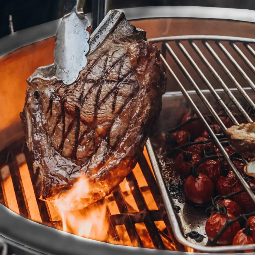 Cooking on Monolith Junior Pro-Series 2.0 Charcoal BBQ