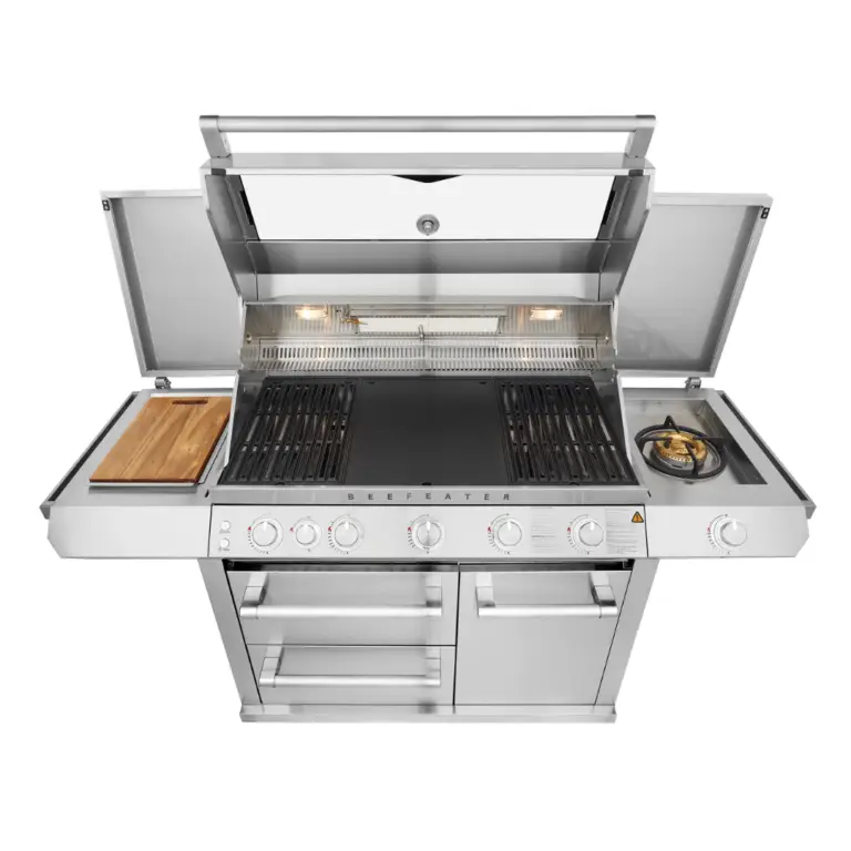 Beefeater 7000 Series Premium - 5 Burner BBQ open lid